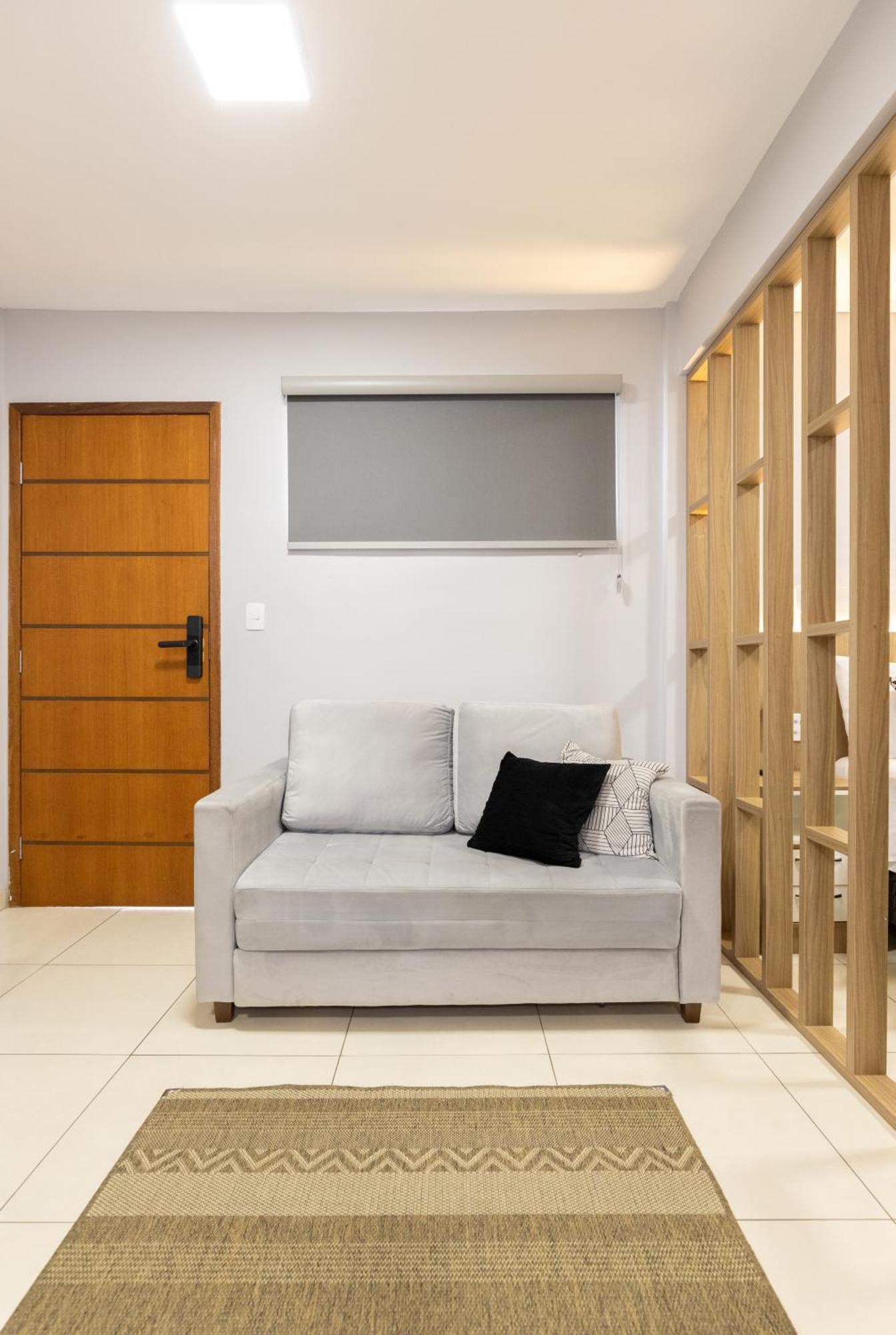 Apartamento Em Sao Joao Del Rei, Ao Lado Da Estacao Ferroviaria, Estacionamento E Ar Condicionado Exterior foto