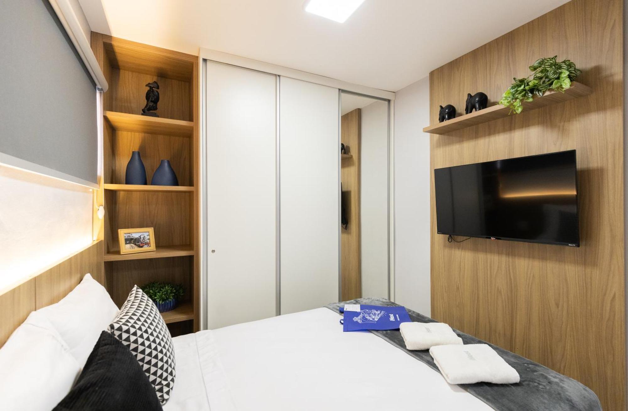 Apartamento Em Sao Joao Del Rei, Ao Lado Da Estacao Ferroviaria, Estacionamento E Ar Condicionado Exterior foto